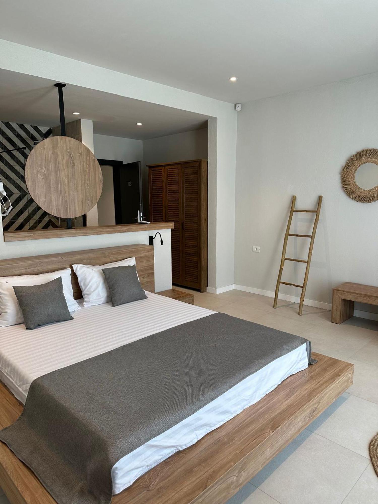Luuma Hotel 2 Mai Ngoại thất bức ảnh
