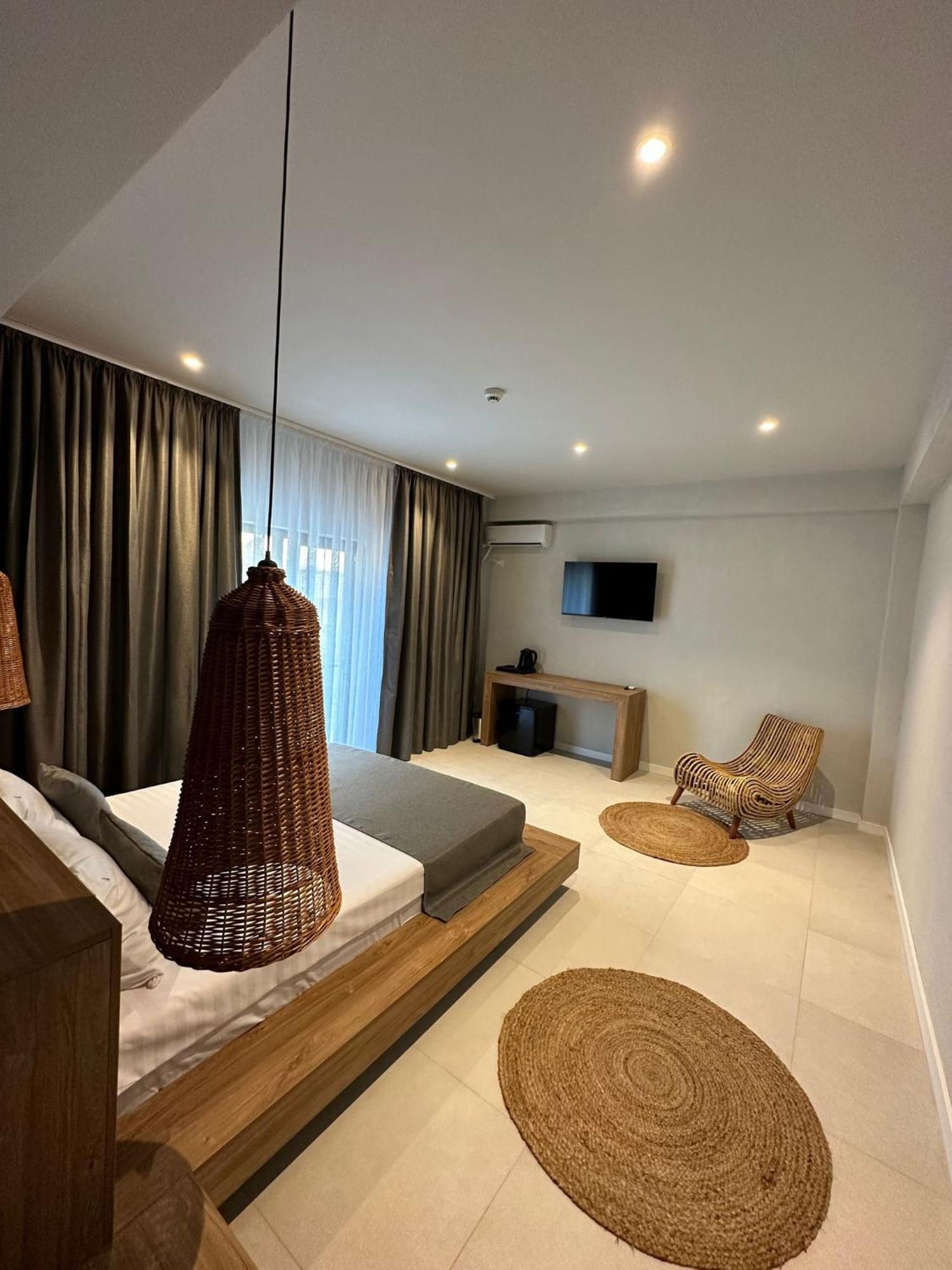 Luuma Hotel 2 Mai Ngoại thất bức ảnh