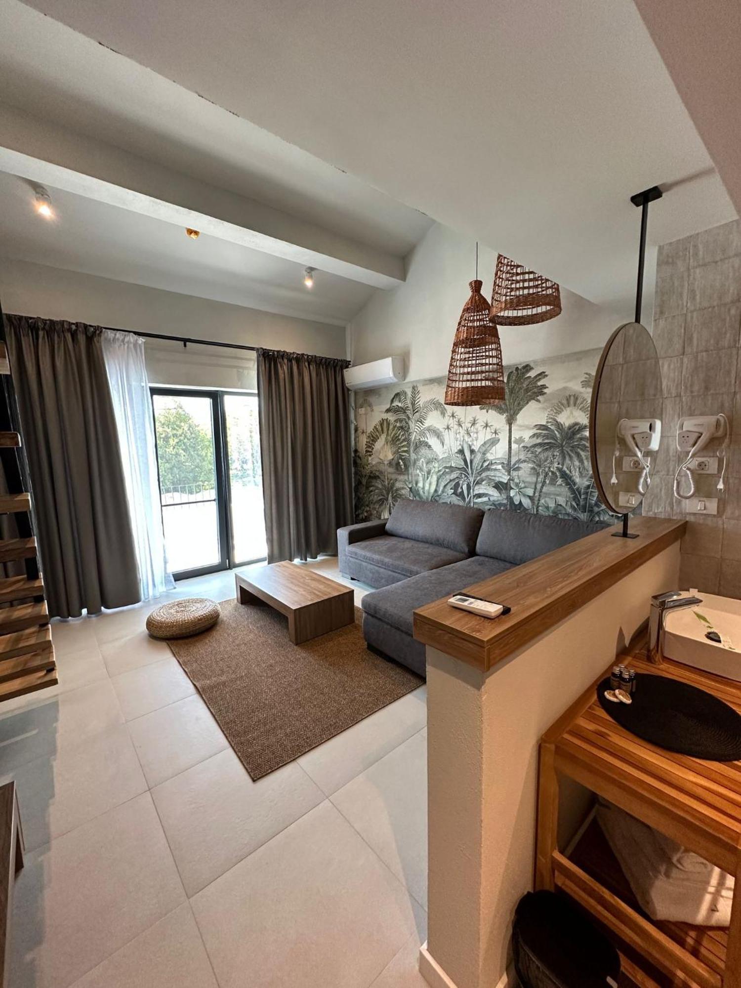 Luuma Hotel 2 Mai Ngoại thất bức ảnh