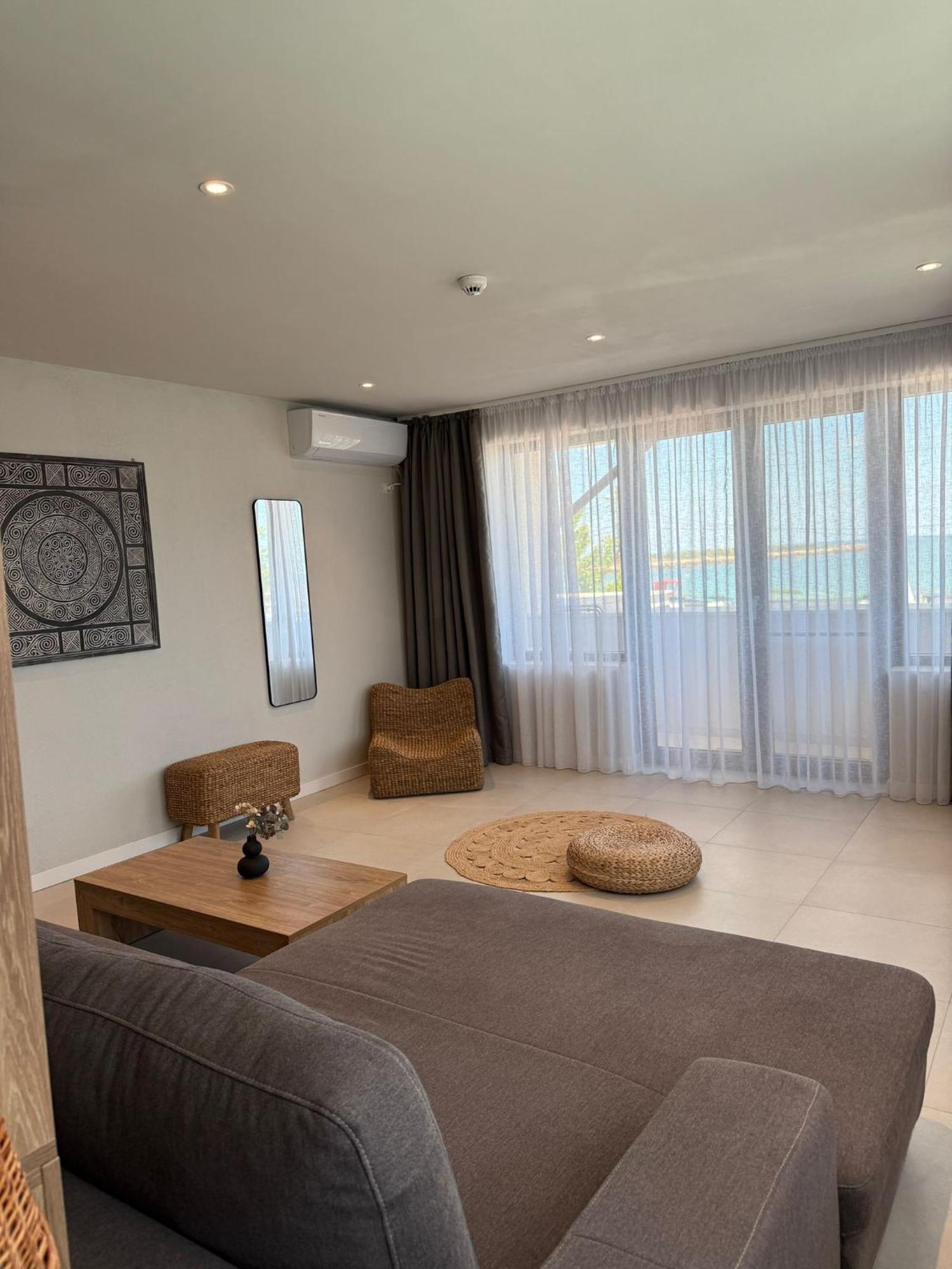 Luuma Hotel 2 Mai Ngoại thất bức ảnh